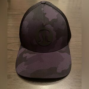 lululemon athletica Trucker Hat
